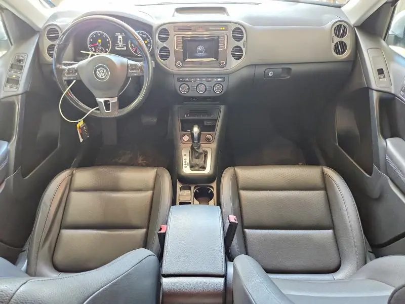 2016 VOLKSWAGEN TIGUAN S  