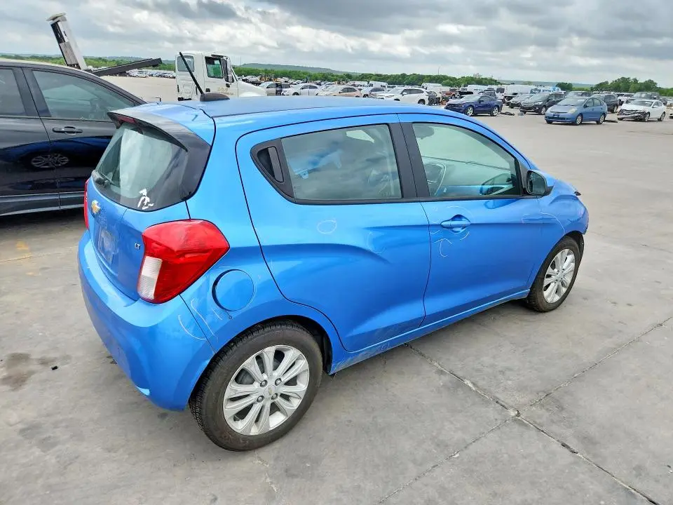 2017 CHEVROLET SPARK 1LT  
