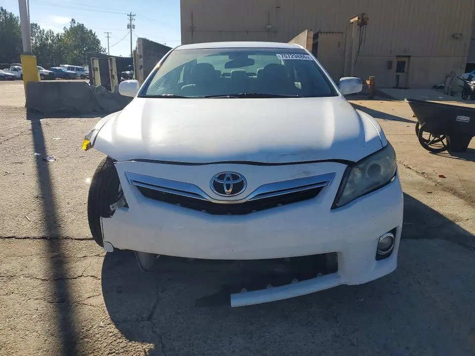 2011 TOYOTA CAMRY HYBRID  