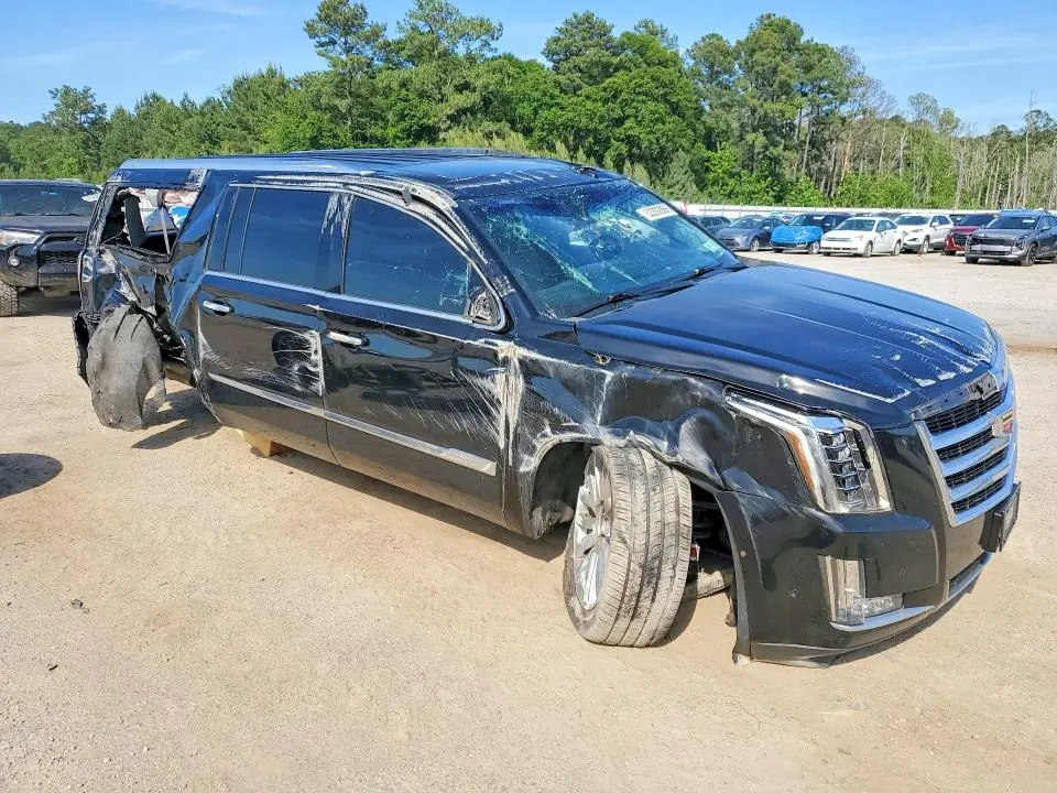 2017 CADILLAC ESCALADE ESV LUXURY  