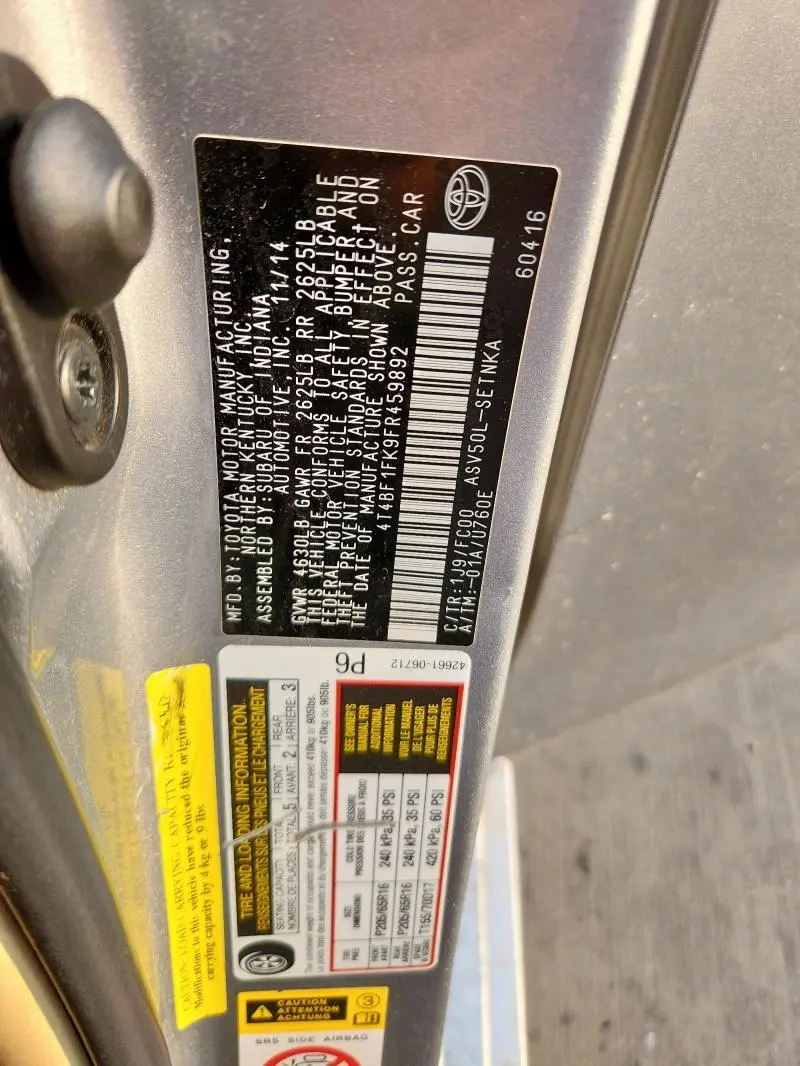 2015 TOYOTA CAMRY LE  