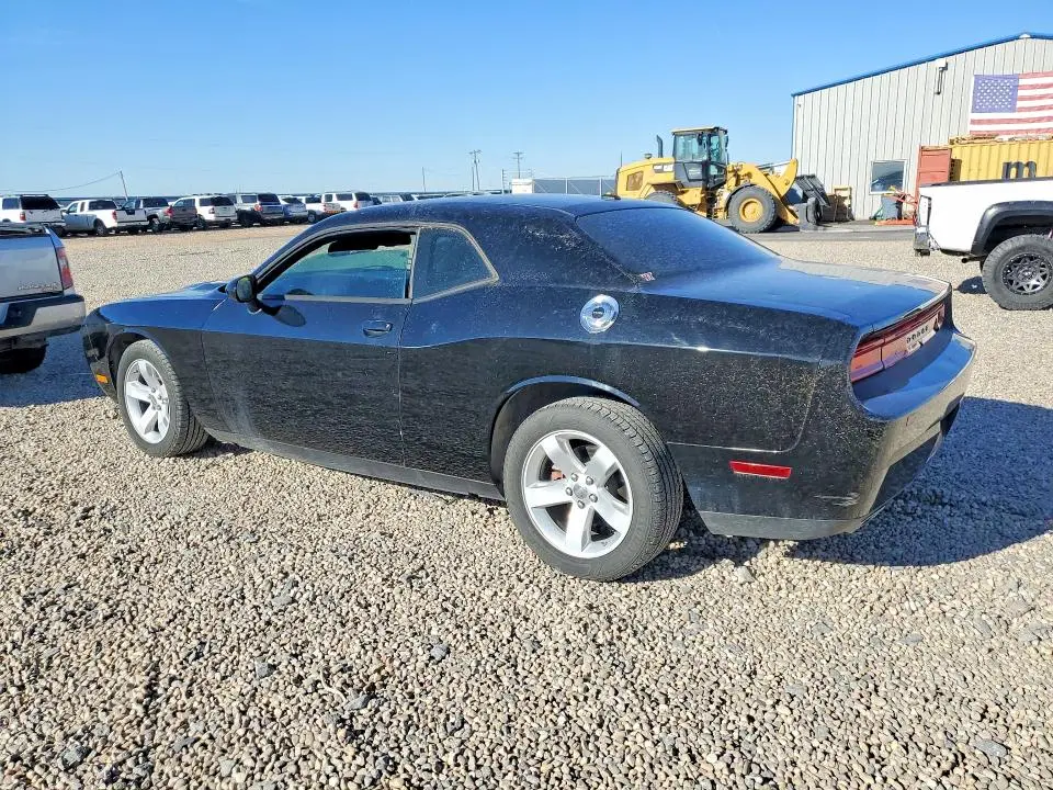 2012 DODGE CHALLENGER SXT  