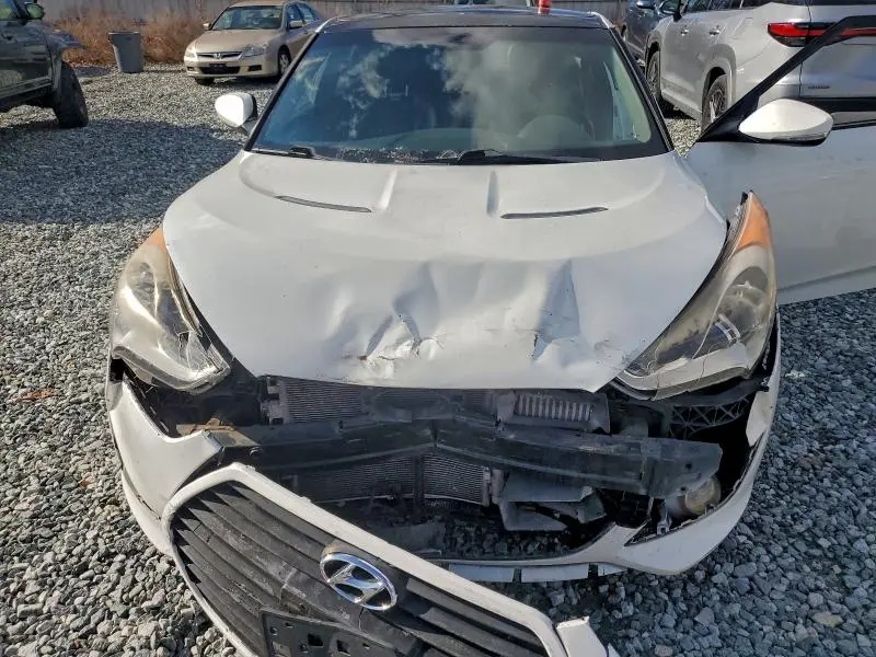 2013 HYUNDAI VELOSTER TURBO  