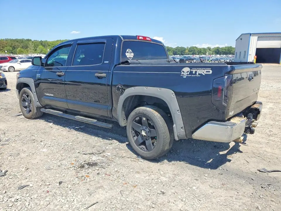 2015 TOYOTA TUNDRA CREWMAX SR5  