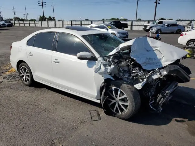 2017 VOLKSWAGEN JETTA SE  