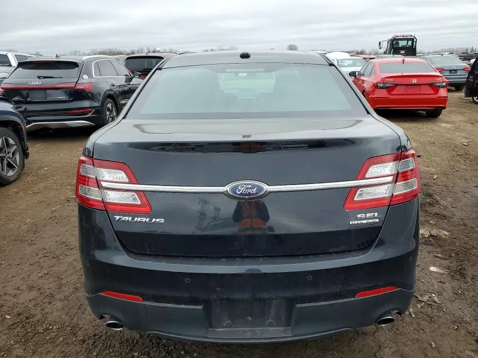 2019 FORD TAURUS SEL  