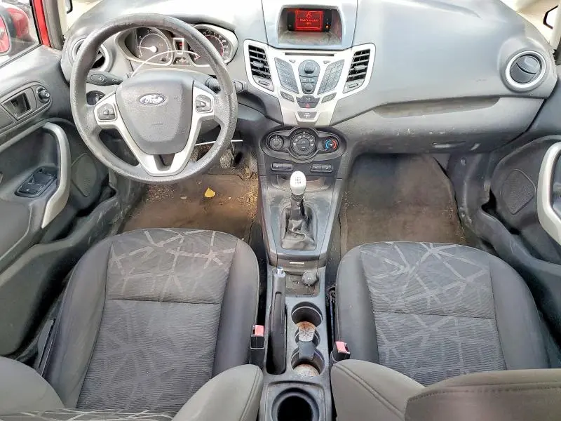 2011 FORD FIESTA SE  