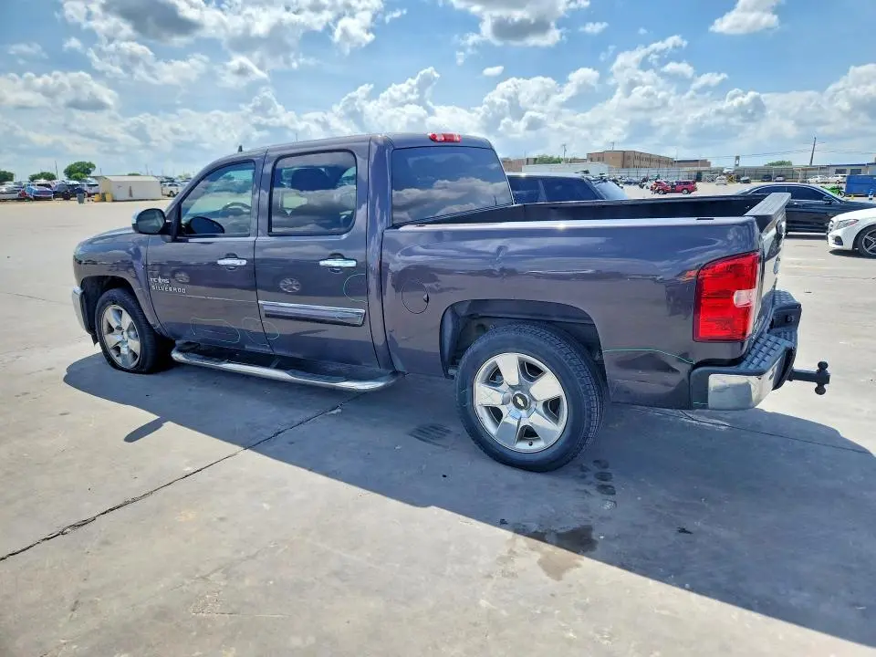 2011 CHEVROLET SILVERADO C1500 LT  