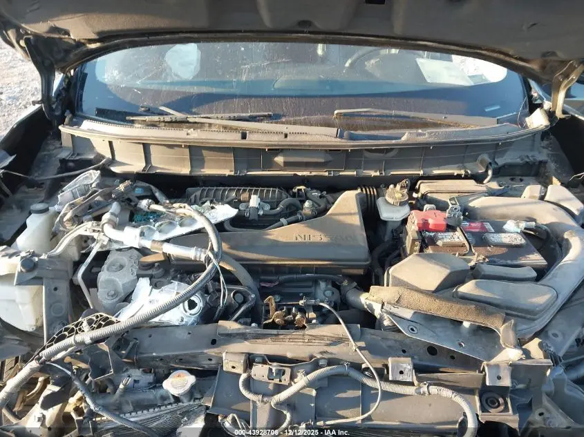 2015 NISSAN ROGUE SL