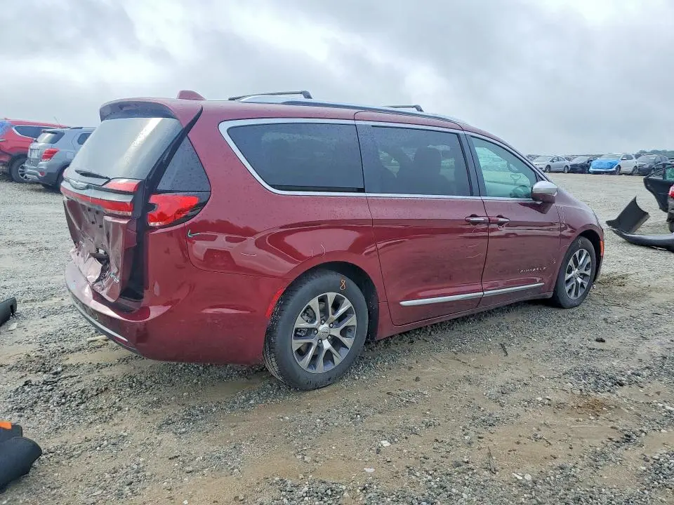 2022 CHRYSLER PACIFICA HYBRID PINNACLE  