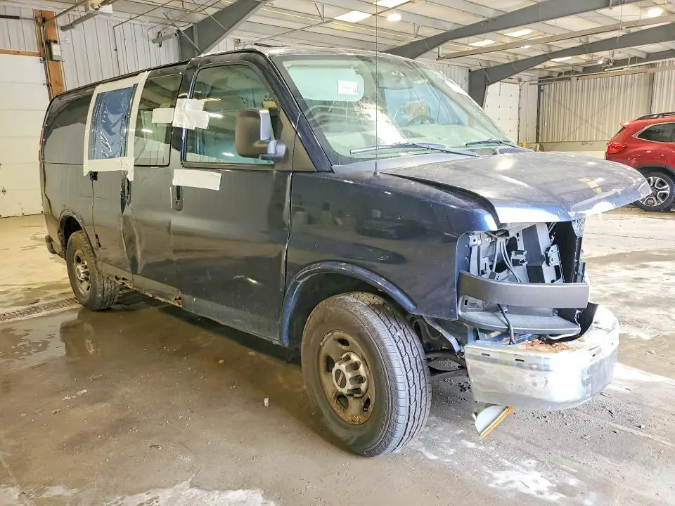 2010 GMC SAVANA G2500  