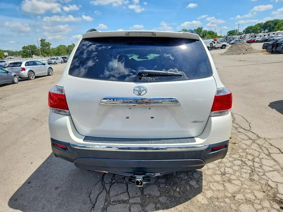 2012 TOYOTA HIGHLANDER LIMITED  