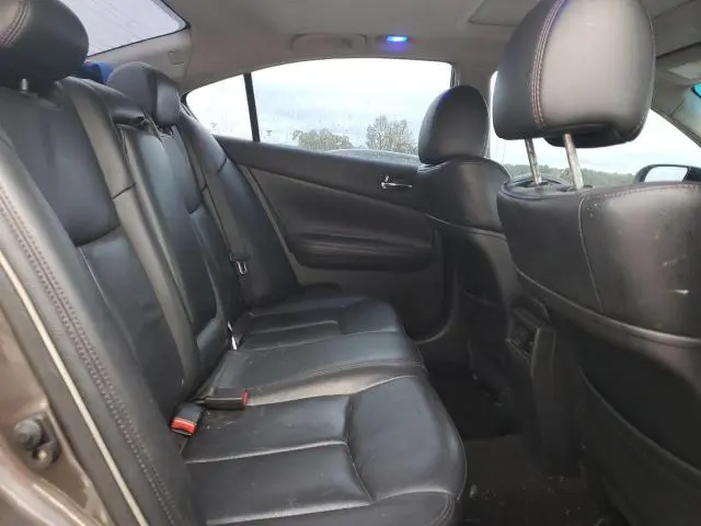 2013 NISSAN MAXIMA S  