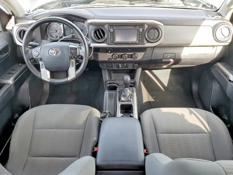 2019 TOYOTA TACOMA SR5 V6  