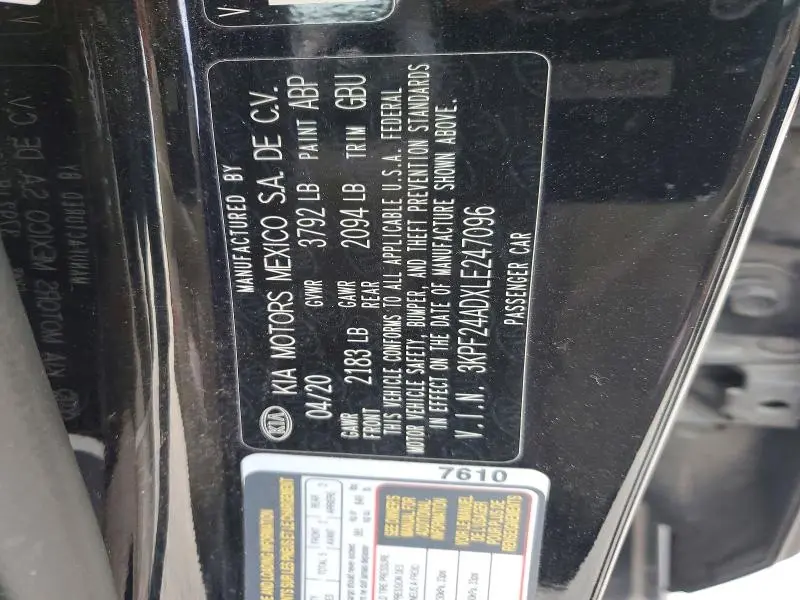2020 KIA FORTE LXS  
