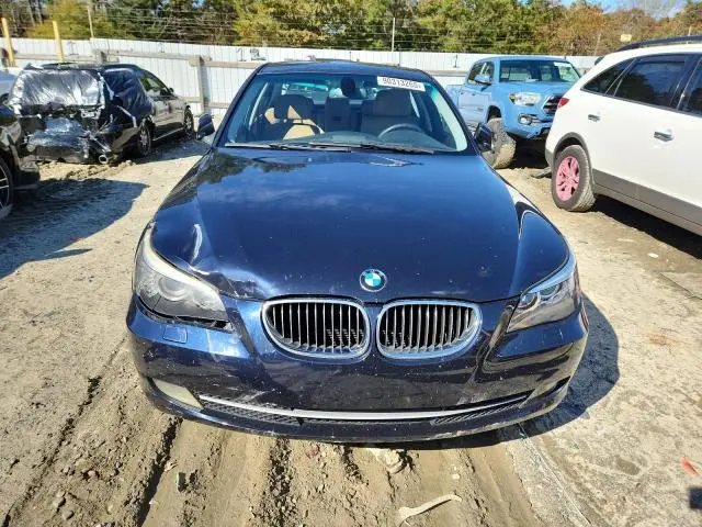 2010 BMW 528 XI  
