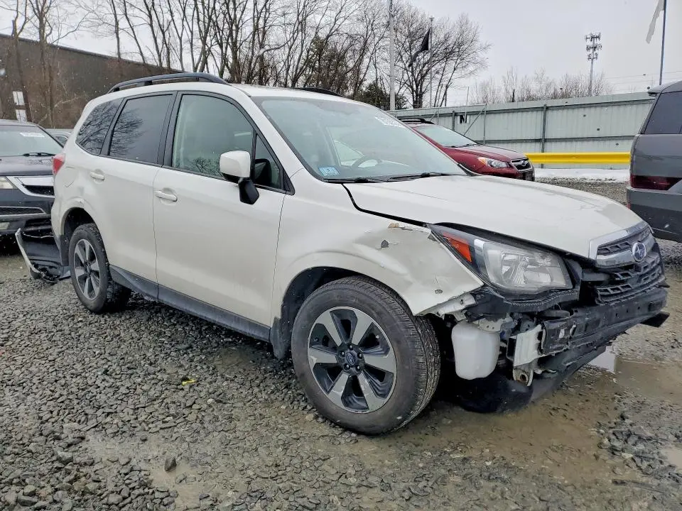 2017 SUBARU FORESTER 2.5I PREMIUM  