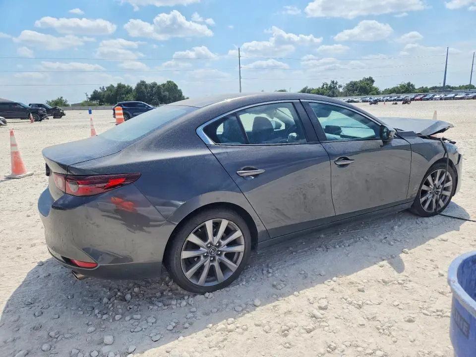 2021 MAZDA 3 SELECT  
