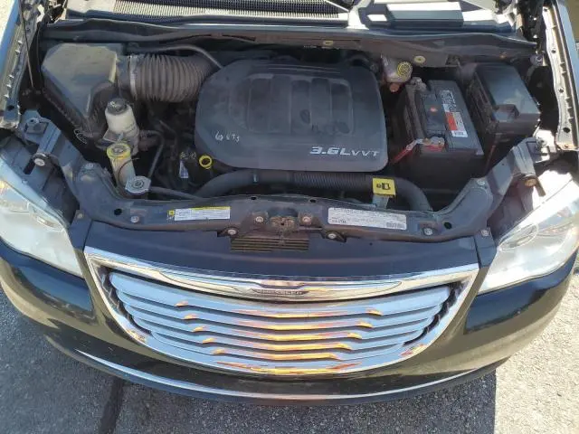 2011 CHRYSLER TOWN & COUNTRY TOURING L  