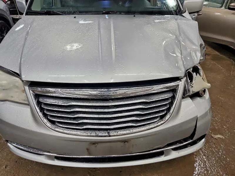 2012 CHRYSLER TOWN & COUNTRY TOURING  