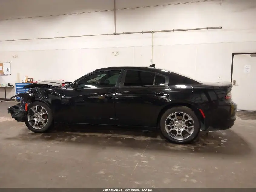 2016 DODGE CHARGER SXT