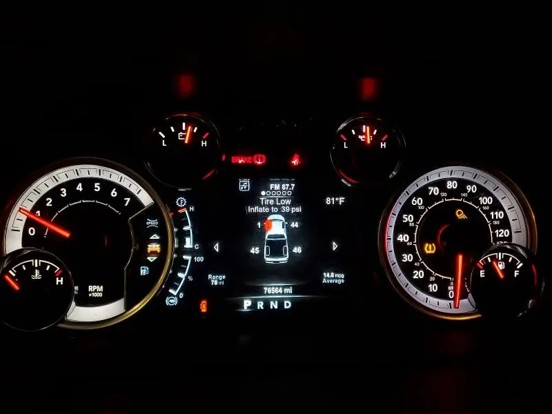 2018 RAM 1500 SLT  