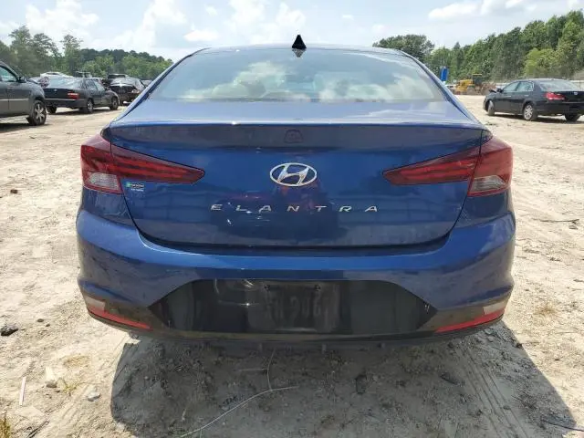 2020 HYUNDAI ELANTRA SEL  