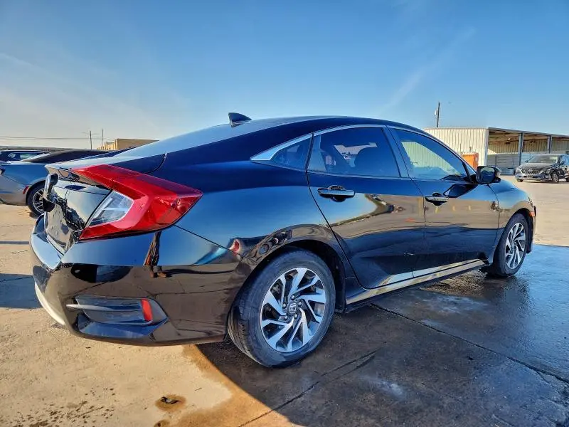 2017 HONDA CIVIC EX  