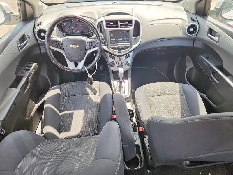 2017 CHEVROLET SONIC LT  