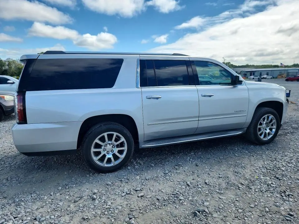 2015 GMC YUKON XL DENALI  