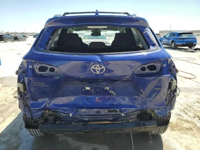 2024 TOYOTA COROLLA CROSS LE  