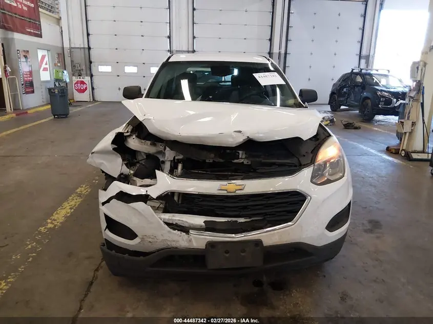 2017 CHEVROLET EQUINOX LS