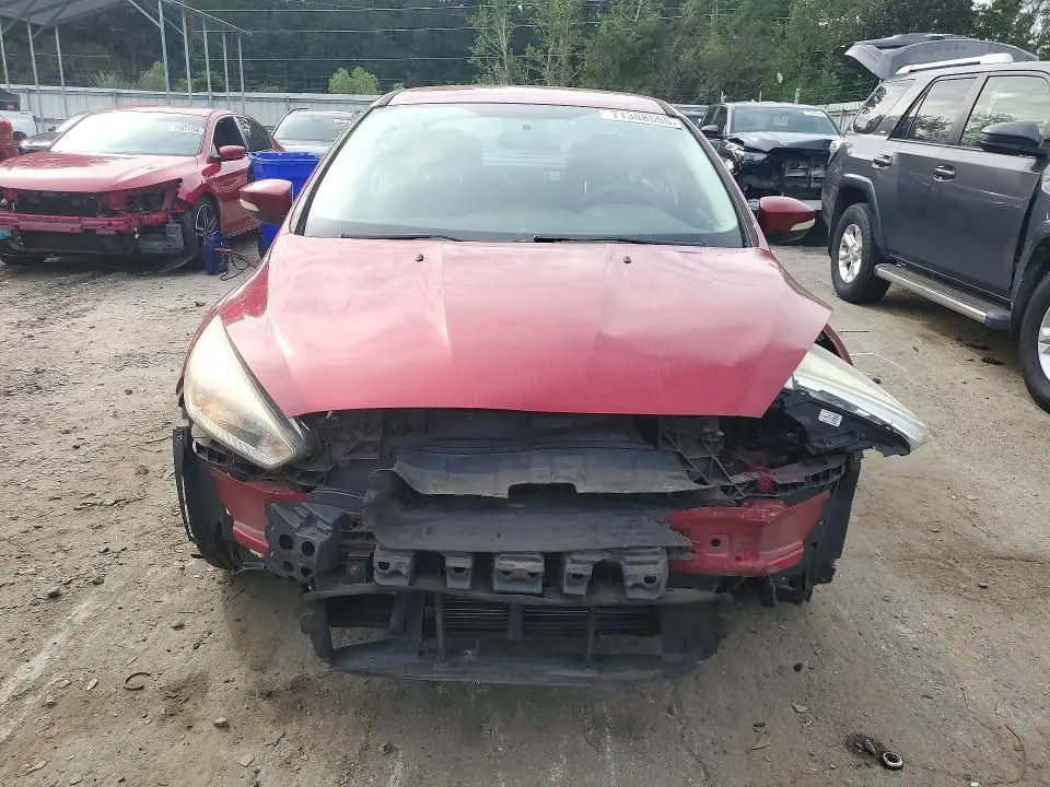 2017 FORD FOCUS SE  