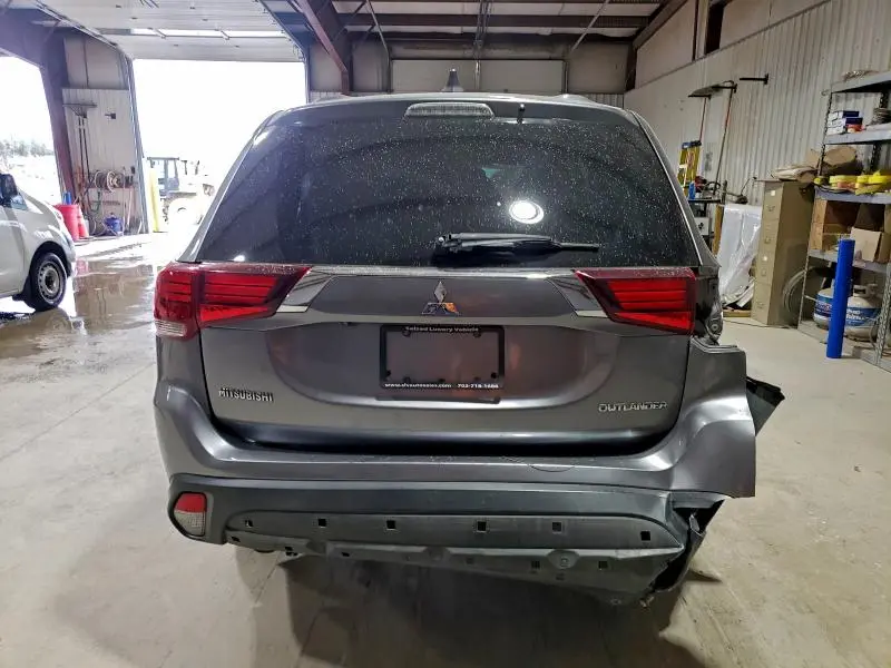 2019 MITSUBISHI OUTLANDER ES  