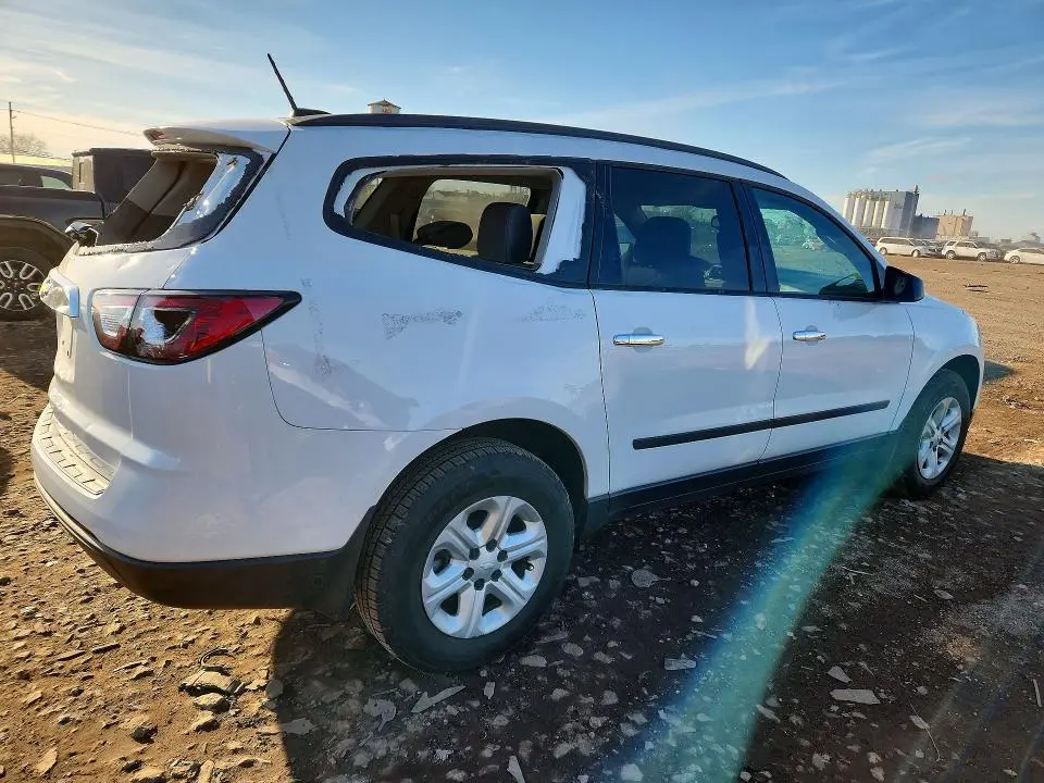 2017 CHEVROLET TRAVERSE LS  