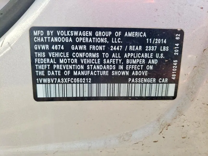 2015 VOLKSWAGEN PASSAT SE  