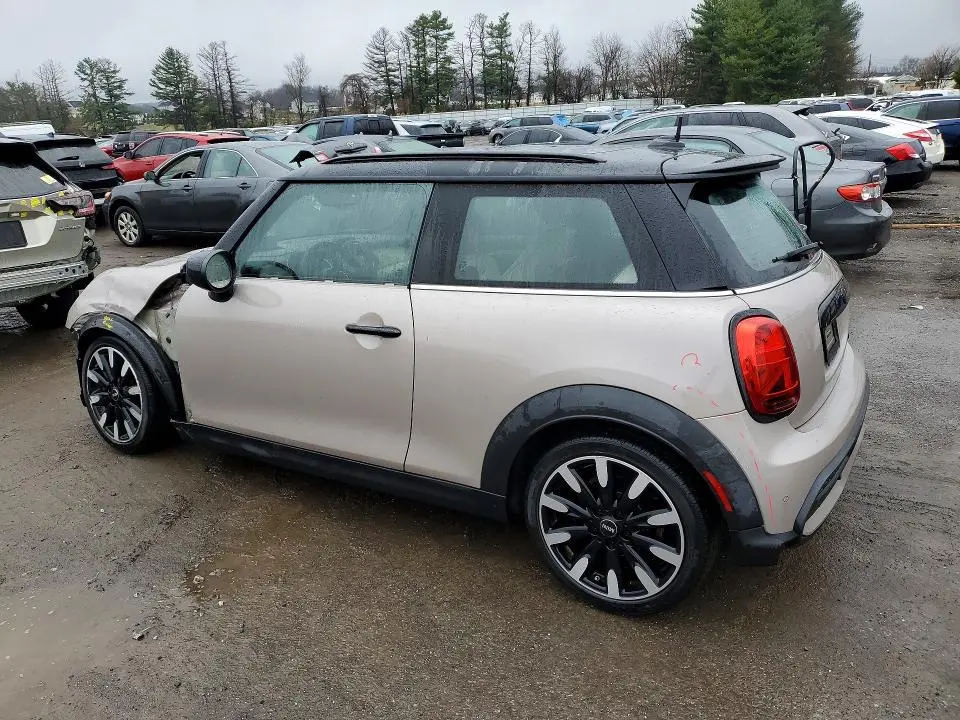 2022 MINI COOPER S  