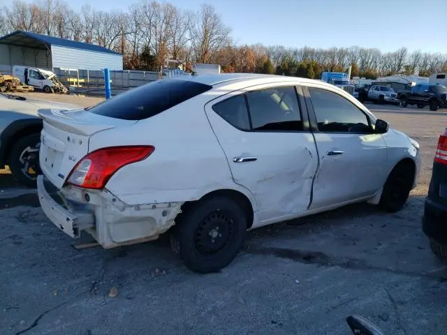 2015 NISSAN VERSA S  