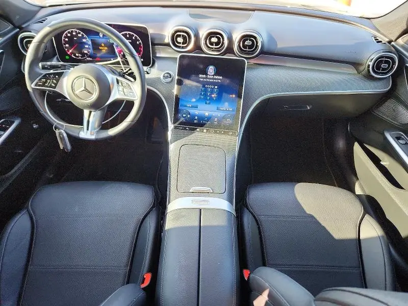 2024 MERCEDES-BENZ C 300  