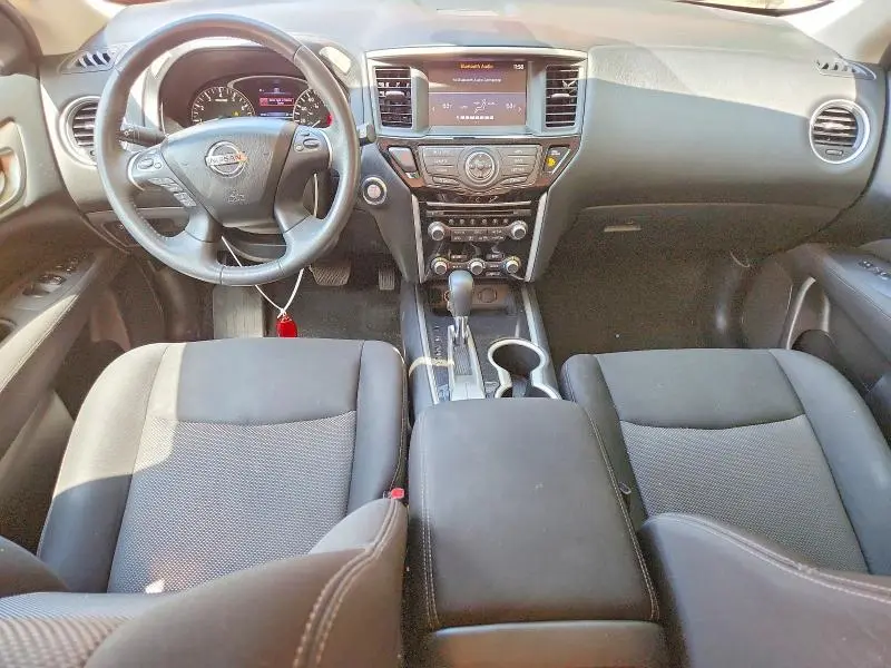 2017 NISSAN PATHFINDER SV  
