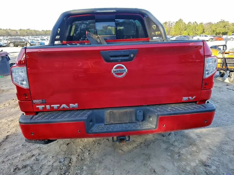 2022 NISSAN TITAN SV  