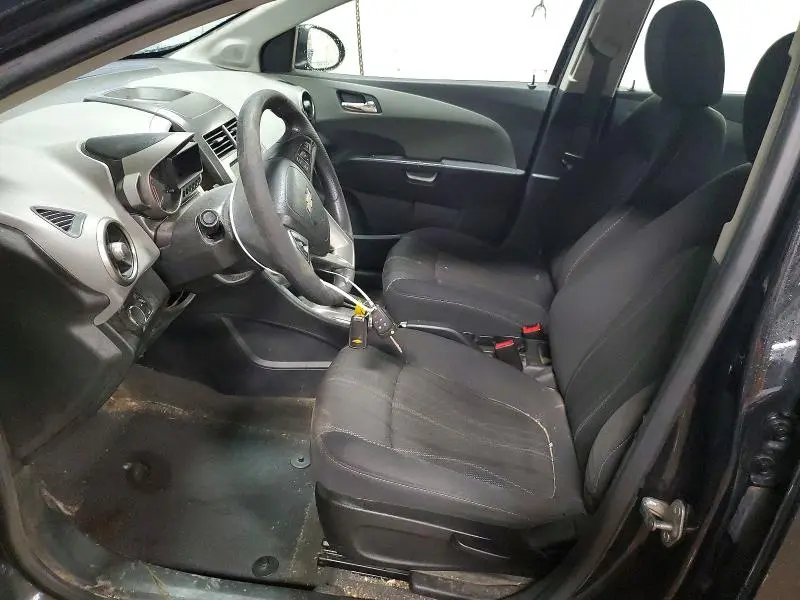 2015 CHEVROLET SONIC LT  