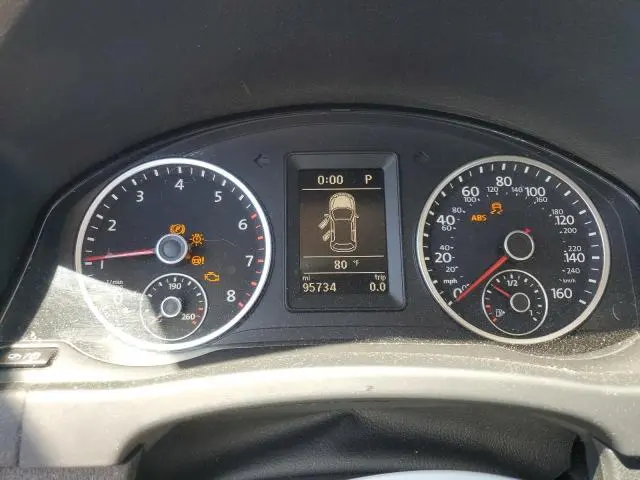 2017 VOLKSWAGEN TIGUAN S  