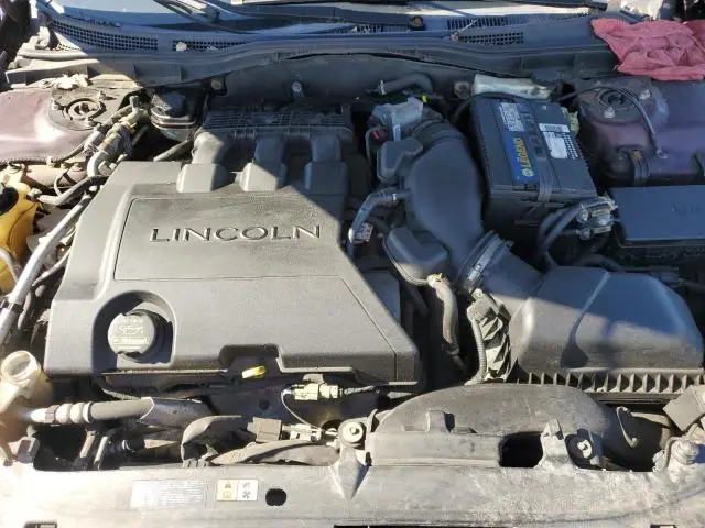 2011 LINCOLN MKZ   