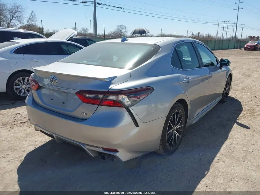 2023 TOYOTA CAMRY SE