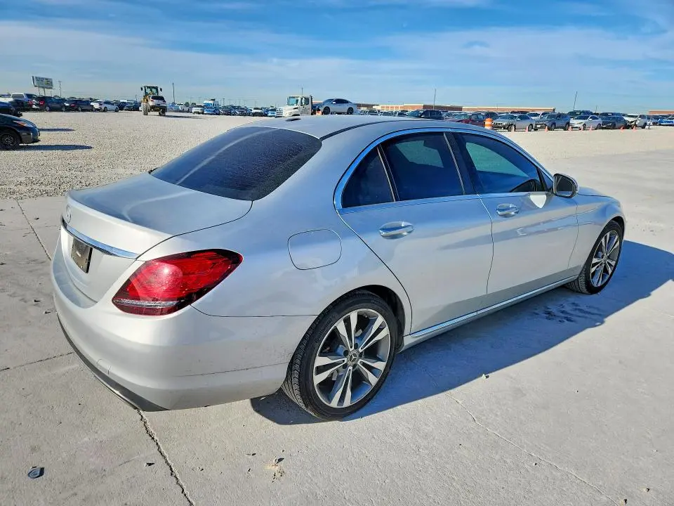 2019 MERCEDES-BENZ C 300  