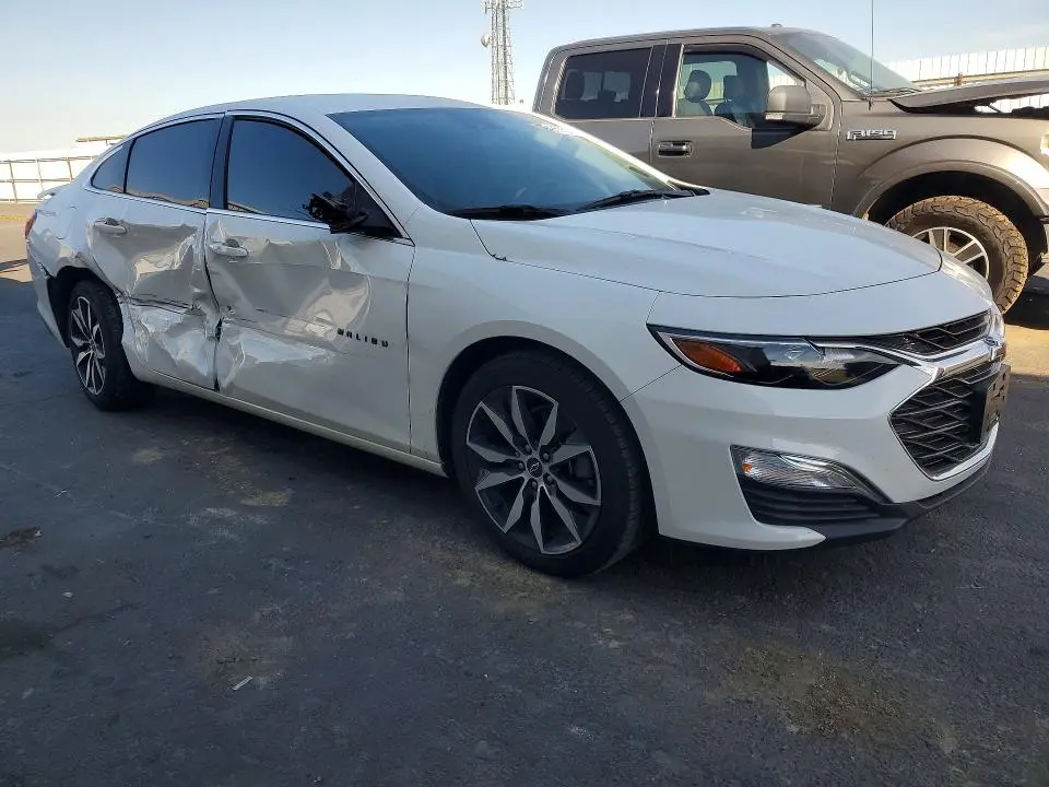 2024 CHEVROLET MALIBU RS  