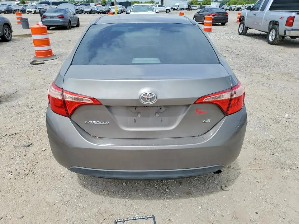 2017 TOYOTA COROLLA LE  