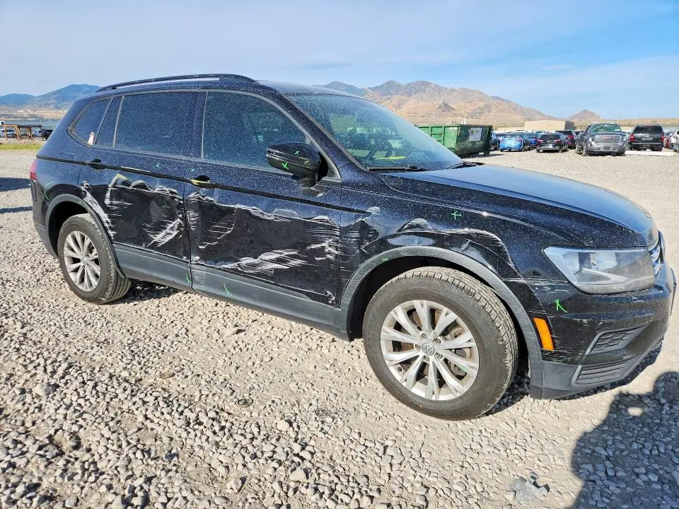 2018 VOLKSWAGEN TIGUAN S  