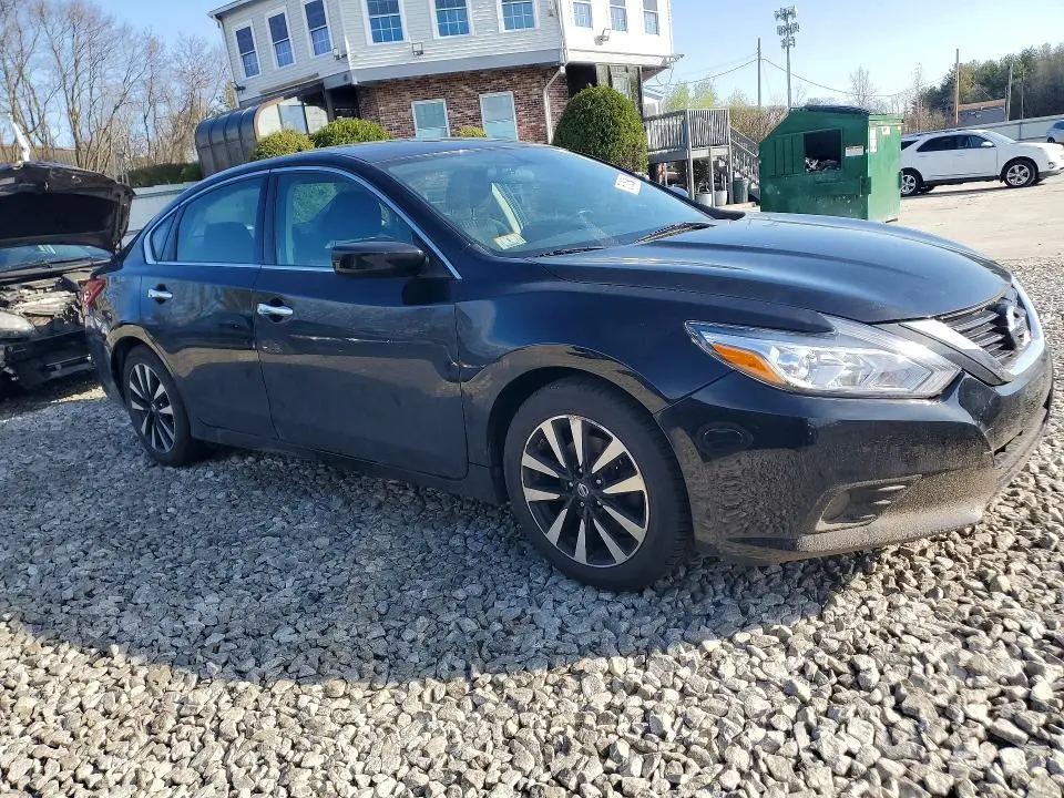 2018 NISSAN ALTIMA 2.5 SV  